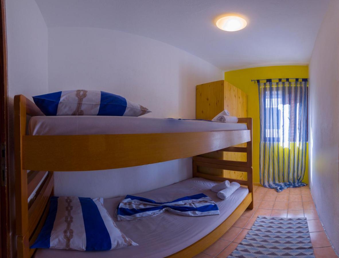 The Sea House * Vis