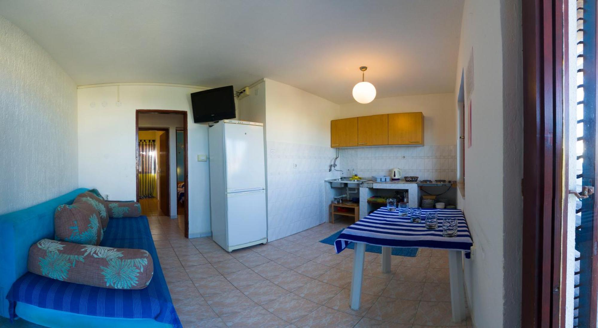 The Sea House Apartment Vis