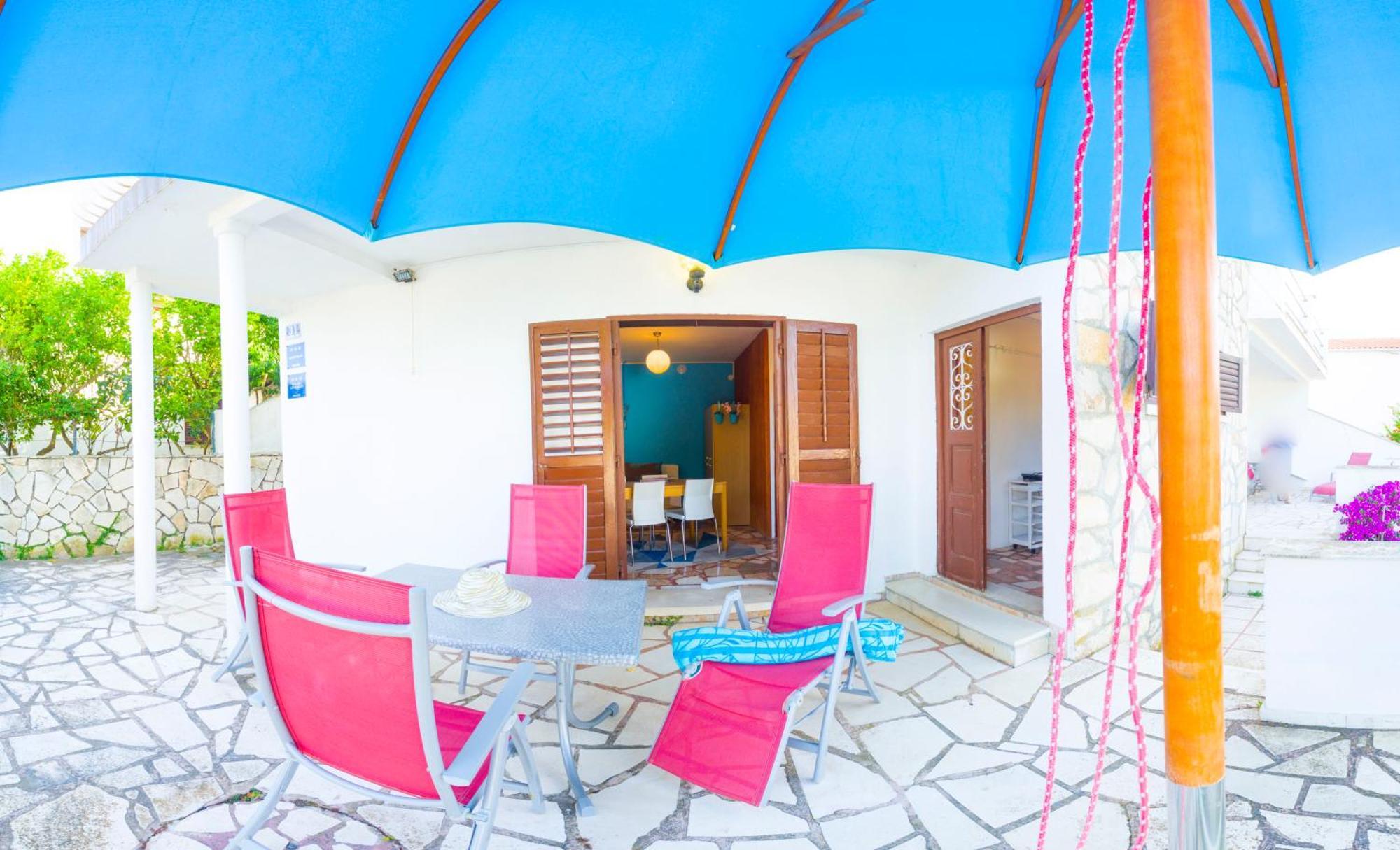 The Sea House Apartment