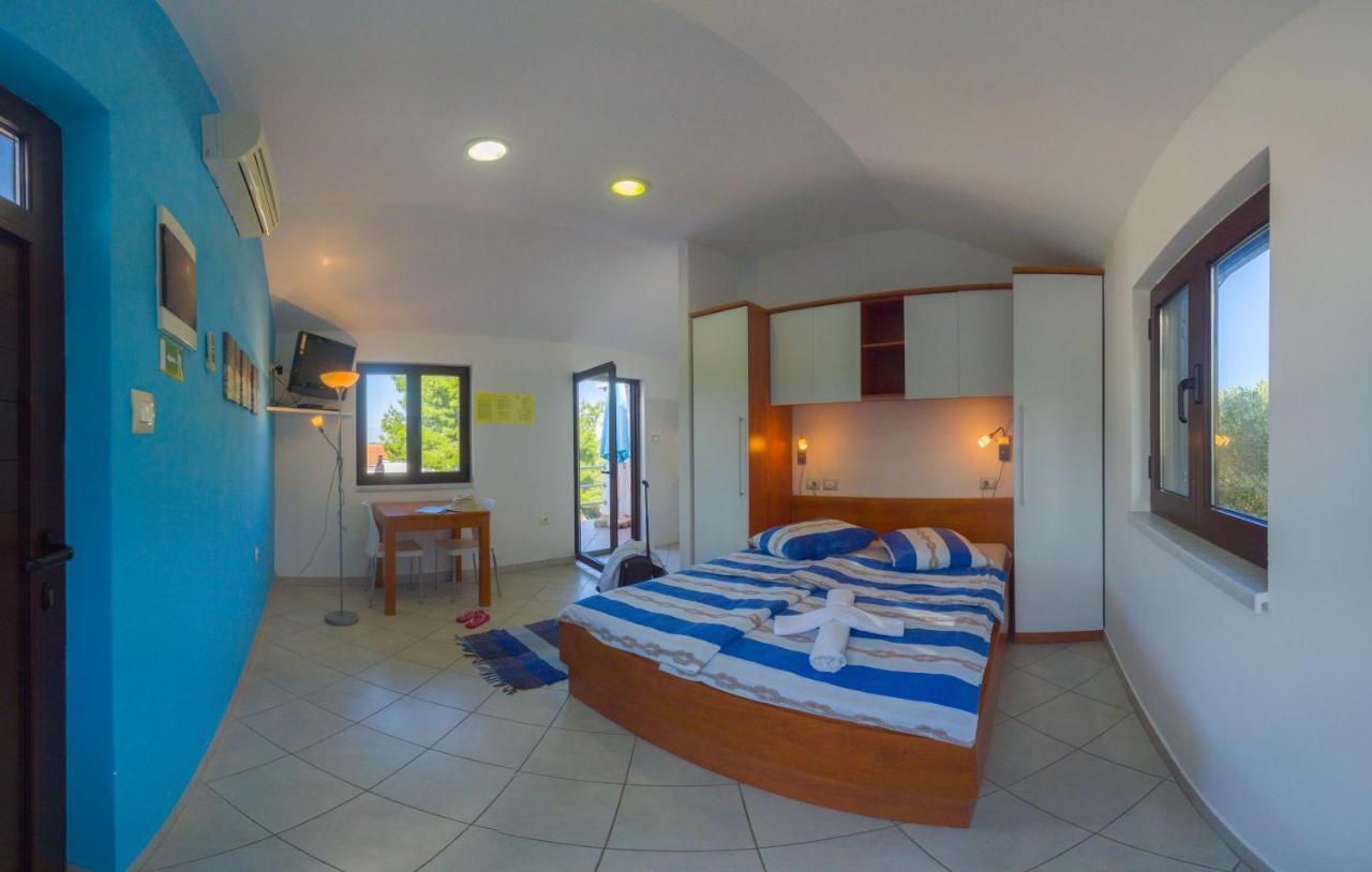 Apartment The Sea House Vis